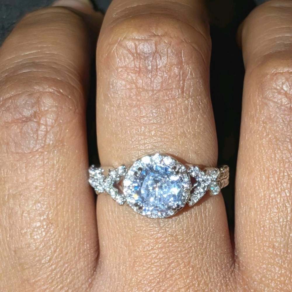 3.15CTW Round Moissanite Twisted Band Engagement Ring In 14k White Gold Plated